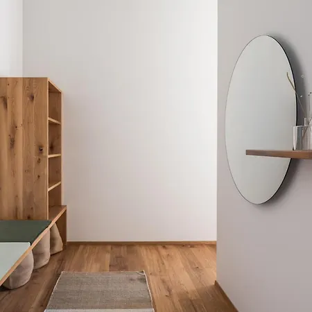 Casa Flurina * فيلمز