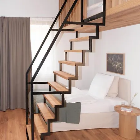 Casa Flurina شقة فيلمز