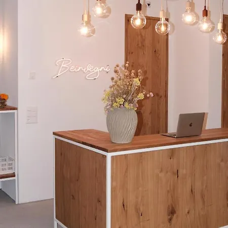 Casa Flurina * فيلمز